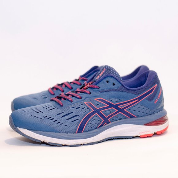 Asics Gel-Cumulus 20 Running Shoes in Pink & Blue - Picture 1 of 7